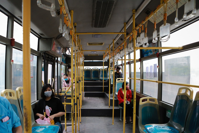 Hà Nội giảm 80% tần suất xe buýt phòng lây lan dịch